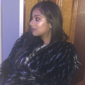 Meet your Posher, Mya